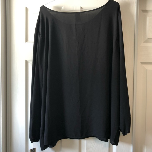 terra & sky Generous Fit Long Sleeve Top - Picture 2 of 5